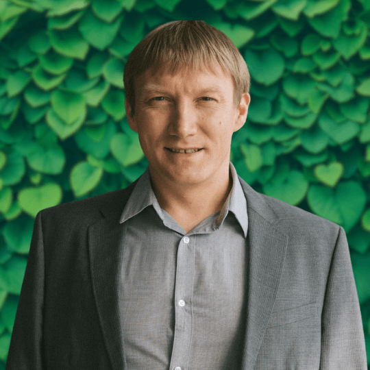Dr Arseniy Kuznetsov