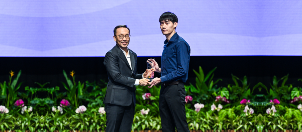 Cui Yuxi Receives Exemplary SkillsFuture @ Public Service Award