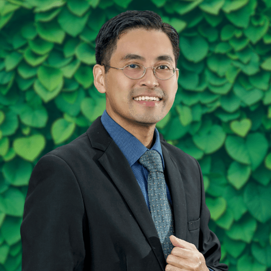 Prof Loh Xian Jun 