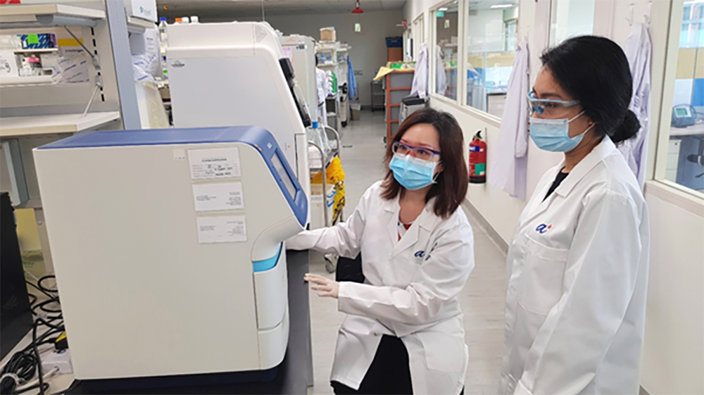 Scientists from the Experimental Drug Development Centre (EDDC) Scientists from the Experimental Drug Development Centre (EDDC)
