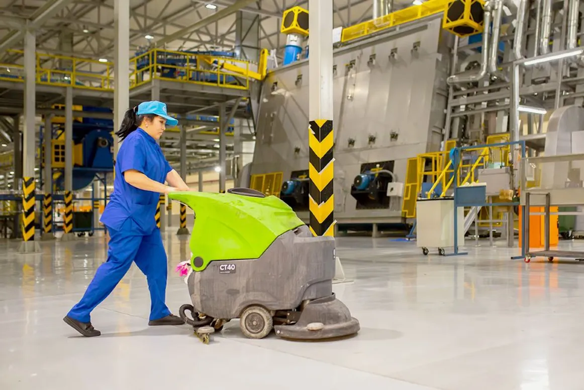 Revolutionising Industrial Cleaning With AI and Robotics