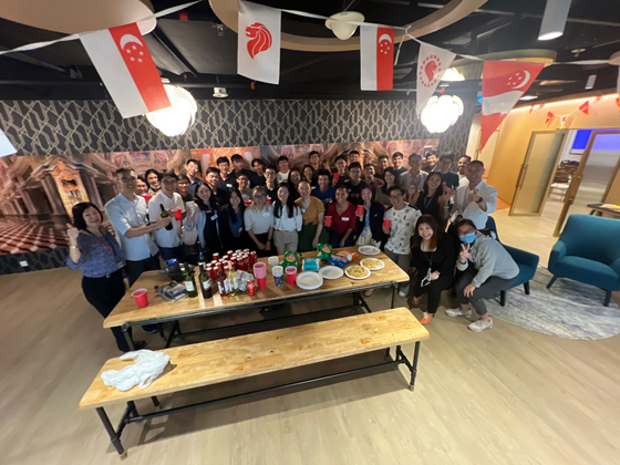 This is the image /images/65astargraduateacademyagalibraries/aga/scholar-social-event.tmb-rs560.webp?Culture=en&sfvrsn=ec4a6e34_1