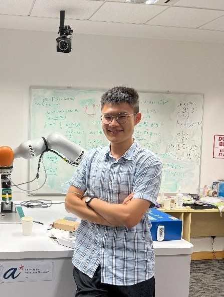 /images/65astargraduateacademyagalibraries/aga/scholars/two-men-standing-in-a-classroom__description-automatically-generated-(1)gff.tmb-rs560.webp?Culture=en&sfvrsn=bc162474_1