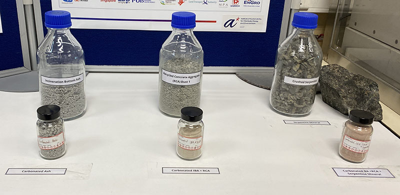 Carbonated materials made from CO2 and waste materials