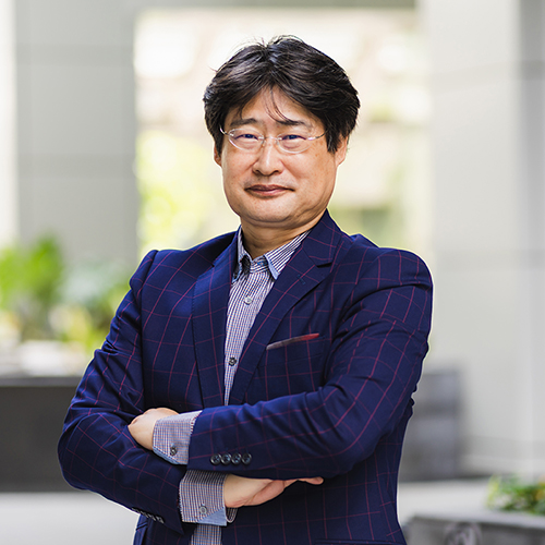 Prof Zhang Yong Wei