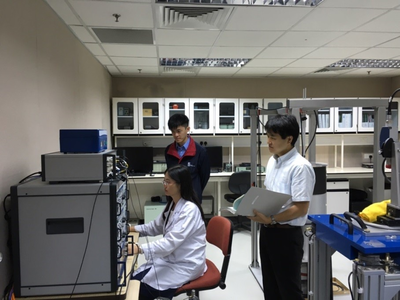 Peer review of Vibration Lab Peer review of Vibration Lab
