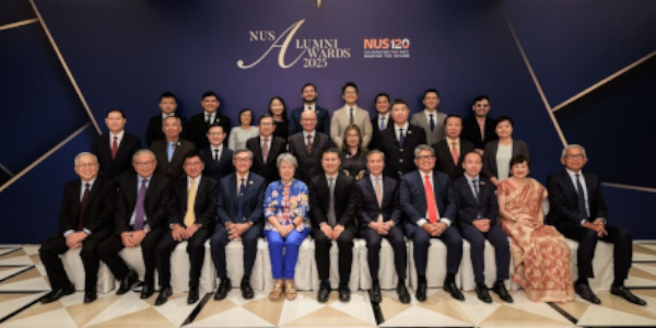 Dr Sharon NUS Awards_thumb