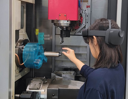Augmented Reality - Guided Operation in Industry
