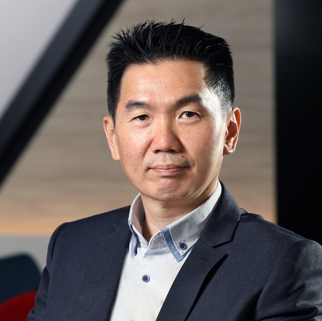 Profile Photo - Christopher v2