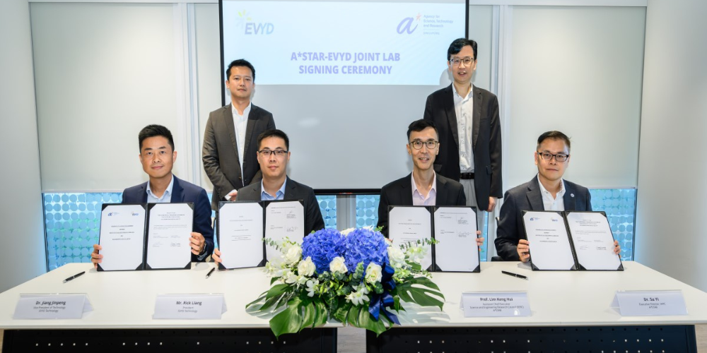 A signing ceremony to officiate the A*STAR-EVYD Joint Lab was held in Singapore to signify the commitment to develop AI solutions for population and digital health